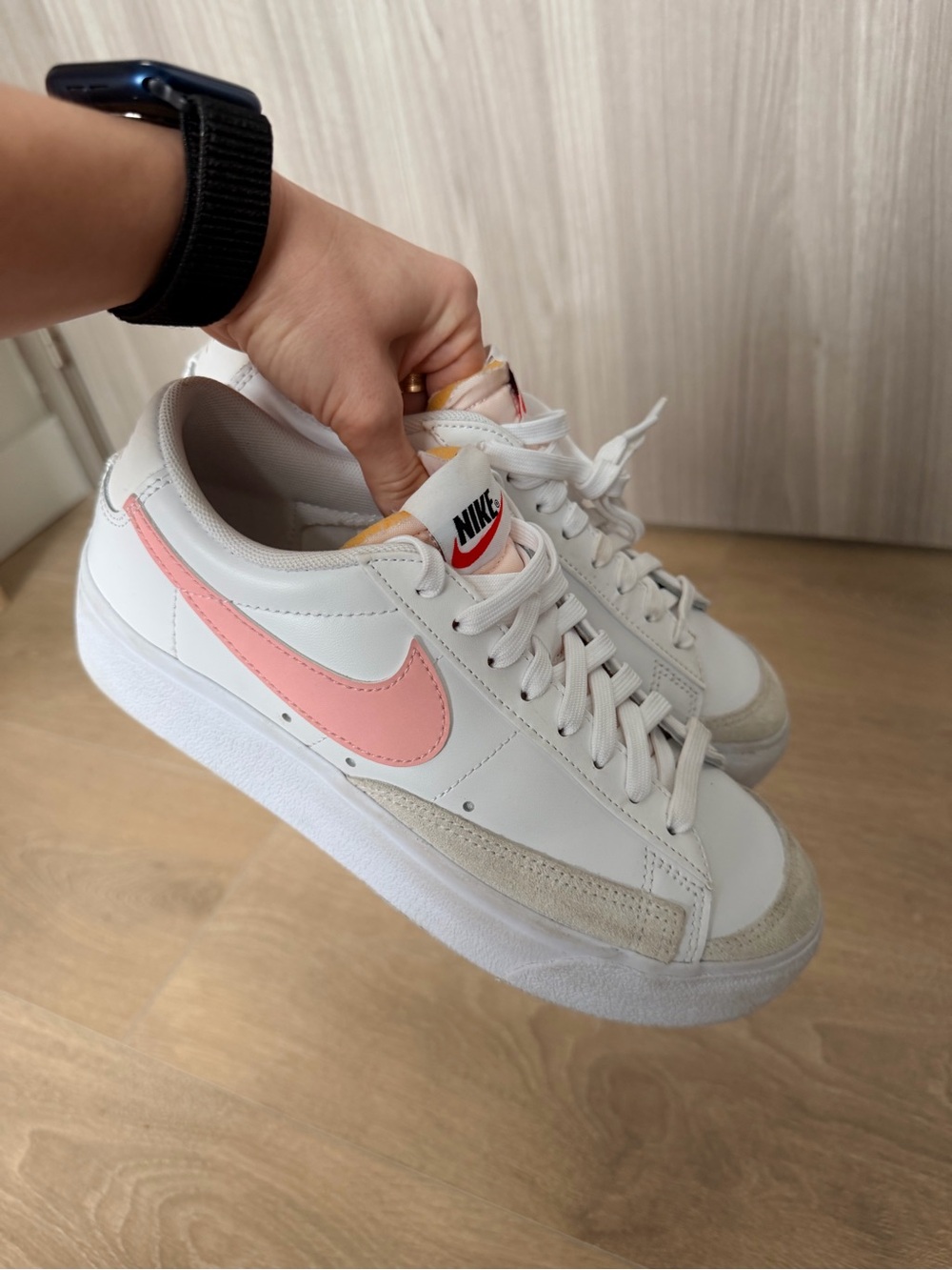 Nike Blazer Low Platform Pink Glaze Sneakers Women’s 7.5 White Pink DJ0292-103 - Picture 2 of 9